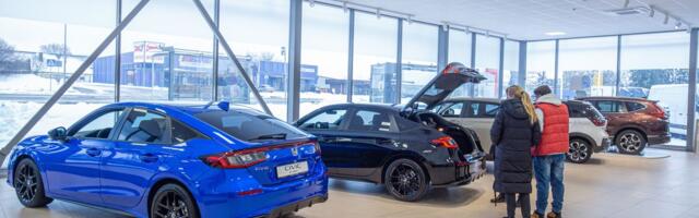 AASTA KOKKUVÕTE ⟩ Eestlased pöördusid uute sõiduautode usku