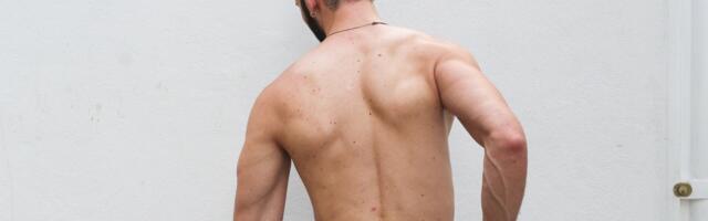 Uuring: jäigad mehelikkuse normid piiravad Eestis poiste ja meeste valikuid, suhteid ja abi otsimist