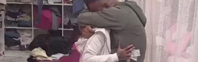 Suze u Eliti! Ne mogu jedno bez drugog: Bebica grca u suzama, Teodora ga teši "Volim te, volim te..."