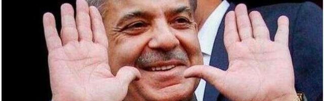 Pakistani uus peaminister Shehbaz Sharif paigutati, kui khaanimeelsed protestid parlamenti tabasid