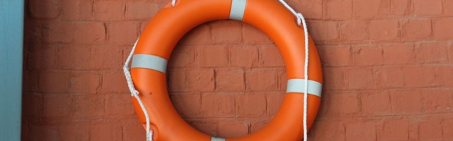 Millal peaks aitama hädasolevat töötajat?