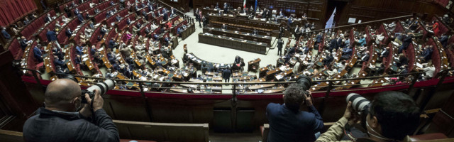 Itaalia parlamendi liikmed saavad istungile ainult vaktsiinitõendiga