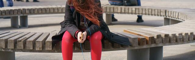 Kõnniteel beebi ilmale toonud naine tõusis püsti ja põgenes ilma lapseta