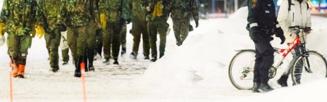 VIDEOD | Soome piiri poole liiguvad Venemaa migrantide hordid