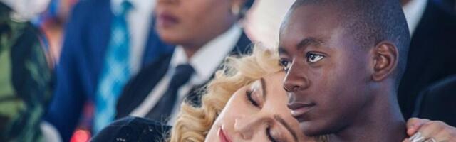 Multimiljonär Madonna poeg on sunnitud prügikastidest toitu otsima?