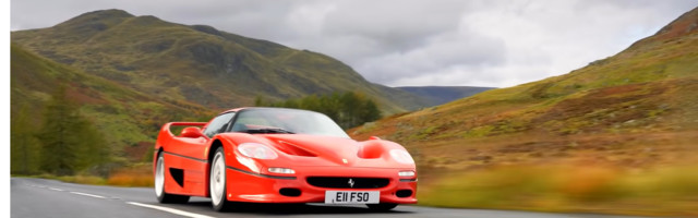 Video: Tiff Needell kihutamas Ferrari F50-ga