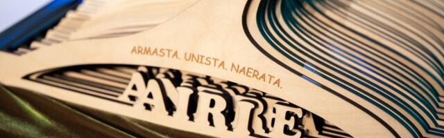 Võrumaa Arenduskeskus tänas XIII noorte laulu- ja tantsupeol ja Võru maakonna peol osalenud kollektiivijuhte