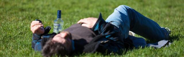 Kas veejoomine aitab pohmelli vastu? Molekulaarbioloog selgitab