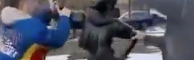 VIDEO: Kiievis eemaldati Buratino kui nõukogude sümbol