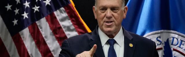 Trumpi „piiritsaari“ sõnul võidakse föderaalagentide arvu Minneapolises vähendada, kui kohalikud koostööd teevad