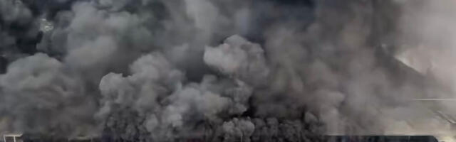 VIDEO: Hiina elektriautode tehases puhkes suur tulekahju