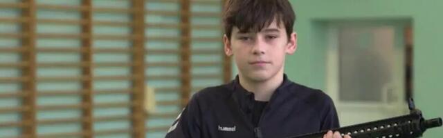 Poola muutis koolides relvaõppe kohustuslikuks