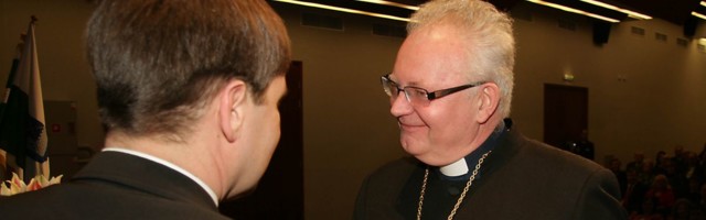Jõhvi plaanib aukodanikele palga maksmist