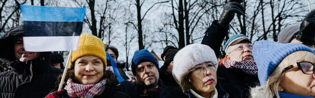 Vaata uuesti: lipuheiskamine Pika Hermanni torni Tallinnas