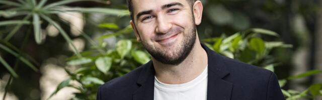 Robert Rool tegi näitlejadebüüdi kodumaises seriaalis. Jüri Butšakov kinkis kaassaatejuhile väärika teostuse eest auhinna