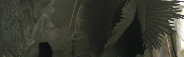 Reporter: 60 restauraatorit kümnekonnast Eesti muuseumist päästavad Narva-Jõesuu kiriku ikoone