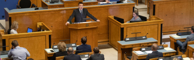 Sotsid kaaluvad riigikogu esimehe valimistel Ratase toetamist