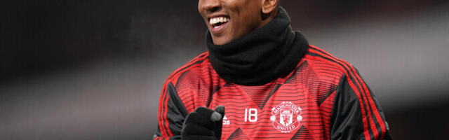 Man Unitedi endine kapten riputab putsad varna