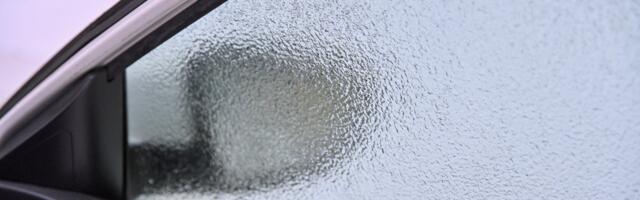 ILMATEADE | Jäävihma sadu liigub üle Eesti, teed on äärmiselt libedad