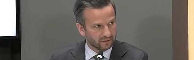 Pärtel-Peeter Pere_ Vabaduse väljaku paneelid tuleb tervikuna välja vahetada