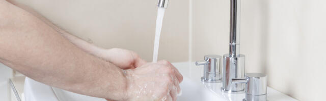Sooja vee temperatuuri langetamine jaotusvõrgus loob soodsad tingimused legionella paljunemiseks