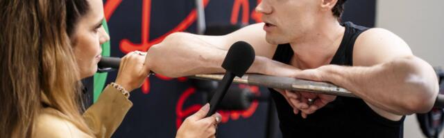 VEEBIÜLEKANNE: Florian Wahl loob tehisaru konverentsi käigus täiesti uue muusikateose