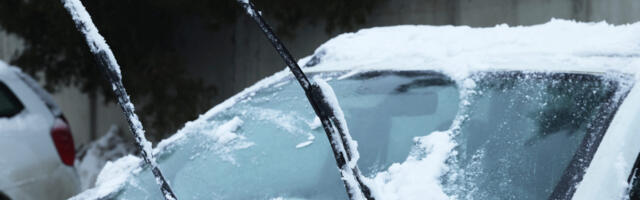 Talv ei halasta klaasipuhastitele: nipid, mis pikendavad nende eluiga