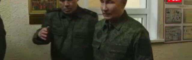 VIDEO: Putin käis Kurski oblasti sõjatsoonis, oli sõjaväevormis