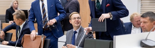Ain Kaljuranna trahvi saanud kaitsja: kohtus kehtiva loogika järgi võiks kinod ja restoranid avada