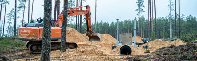 Fotod: Võrumaal alustati esimeste kaitsepunkrite paigaldamisega