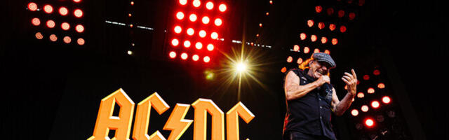 Arvustus. AC/DC: kellad, kahurid ja rokenroll