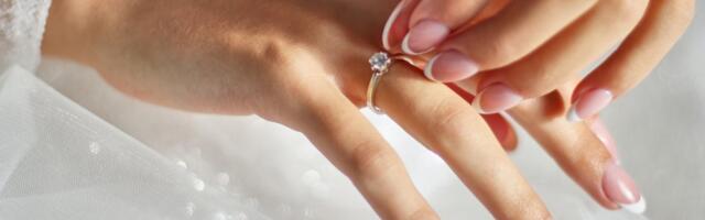 Nokti koji kažu ‘Da!’: 20 trendi svadbenih nail art dizajna