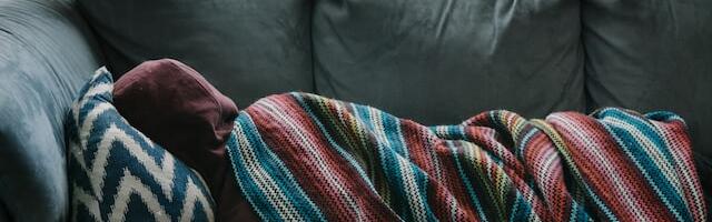 Inimesed, kes ootavad peaaegu terve päeva magamaminekut, on tavaliselt need 11 iseloomulikku omadust