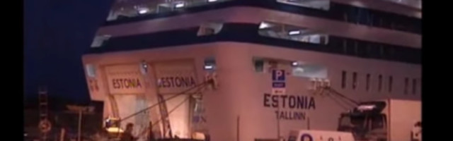 Uus dokfilm: Estonia laevakerest leiti auk, mille võis tekitada tugev väline löök