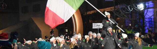 OLÜMPIA FÄNNIPÄEVIK | Šokeerivad hinnad_ Itaalia olümpiarõivad maksavad sama palju kui auto    