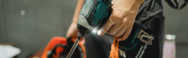 Millal tuleb töötaja töötervishoiuarsti juurde saata?