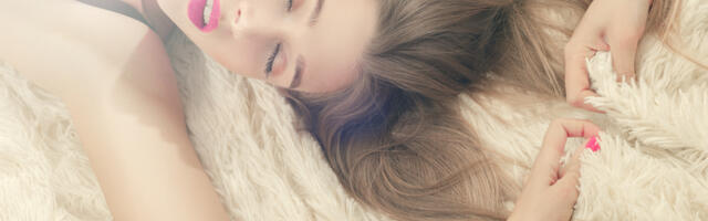 Kuidas leevendada ihasi? Loe ja võida Dual Kiss vibraator!