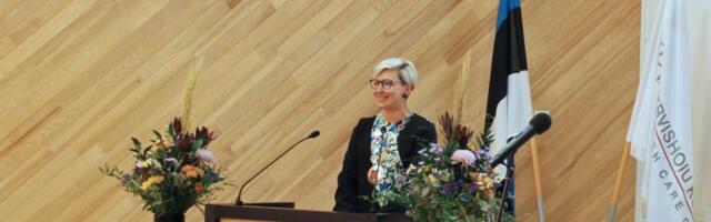 GALERII: Tartu Tervishoiu Kõrgkoolis alustas 439 esmakursuslast