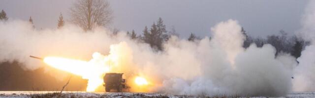 Ameerika Ühendriikide suurtükiväelased demonstreerisid HIMARS-i tulejõudu