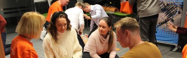 Galerii: tervisekassa töötajad harjutasid Lääne-Tallinna Keskhaigla meedikute käe all elustamist