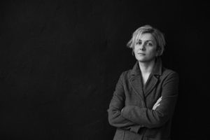 Vahepealsuse lokkavad ruumiunistused