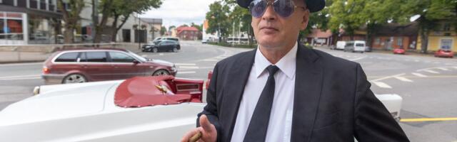 Kalle Grünthal valitsuse määrust eiramas: minu arust võib maski kanda ka käes või taskus