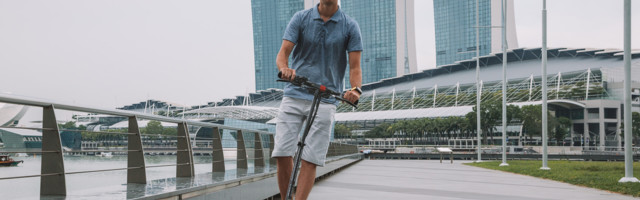 Uuring: elektritõukeratastest saab oluline lahendus Singapuri transpordivõrgu arendamisel