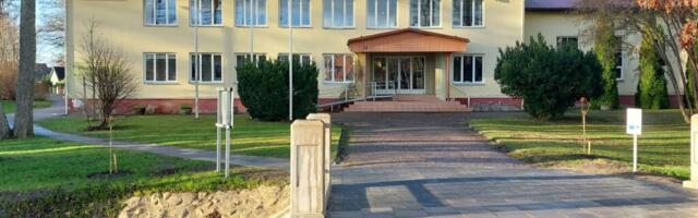 EDUKAS KATSEAEG | Kärdla raamatukogu jääb avatuks ööpäevaringselt