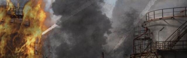 VELIKI POŽAR U RAFINERIJI NAFTE! Vatrogasci se bore sa VATRENOM STIHIJOM, zaposleni HITNO evakuisani!