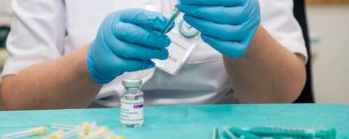TÜ Kliinikum ootab COVIDi vastu vaktsineerima ka sel nädalal