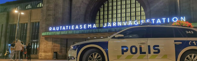 Politsei ajas öösel Helsingis mitmeid kogunemisi laiali
