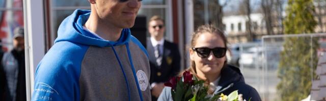 FOTOD | Värskelt olümpiakohad kindlustanud Puusta ja Rammo kuulutasid Eesti purjetamishooaja ametlikult avatuks