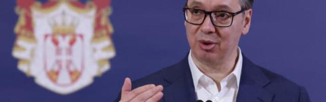 VUČIĆ RASKRINKAO KONTRADIKTORNE NAMERE BLOKADERA Jedan dan “ode mi glava ako raspišem izbore”, sutradan “ode mi glava ako ne raspišem izbore”, i tako...