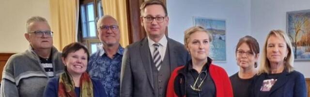 Peterson tänas Pärnu kiirabi kiire tegutsemise eest Läti suurõnnetuses